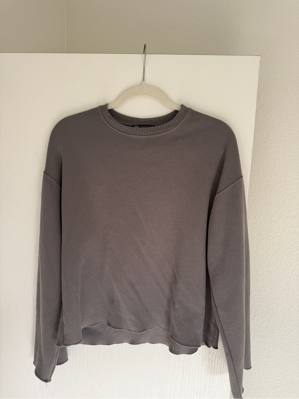 Zara Scoopneck Crew Sweater in Gray